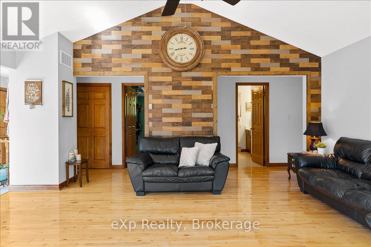 55 FORBES ROAD - 12