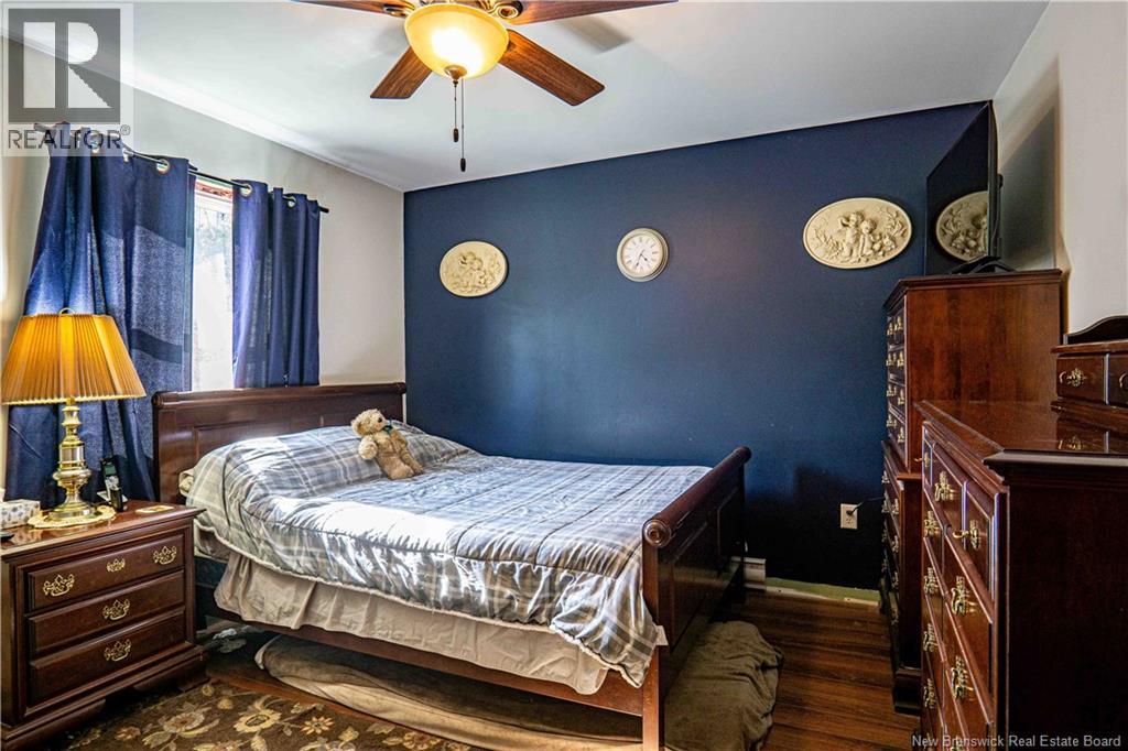 10 Edgewater Lane - 18