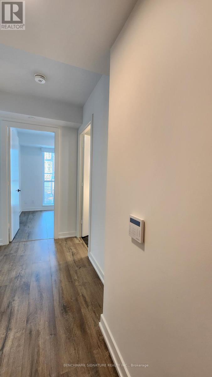 #1506 327 KING STREET W - 4