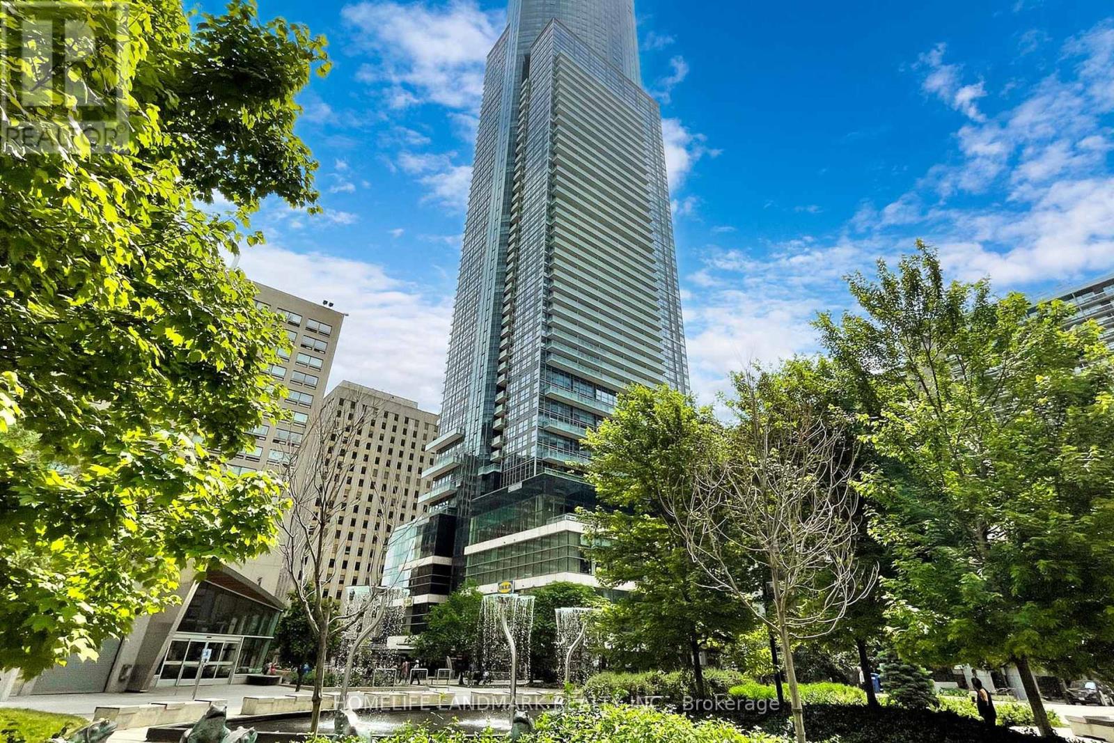 #3307 386 YONGE STREET - Image 2