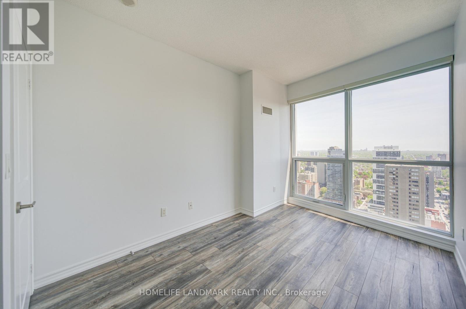 #3307 386 YONGE STREET - 24