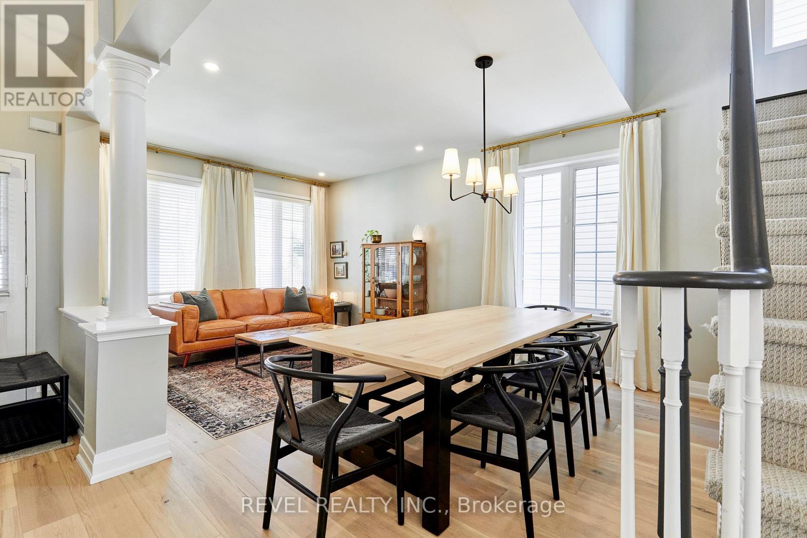 21 PARISH AVENUE - 6