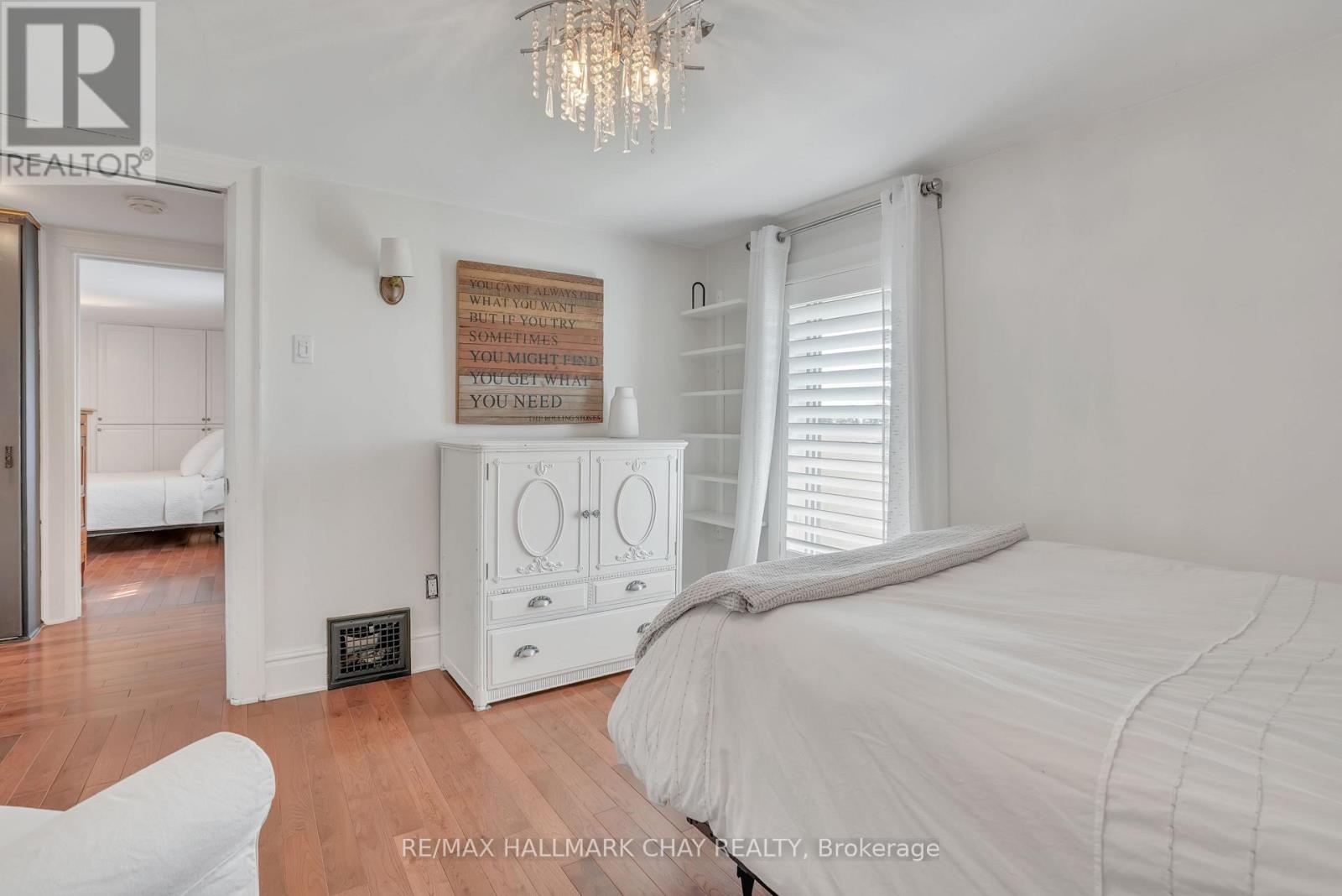 2473 RONALD ROAD - 31