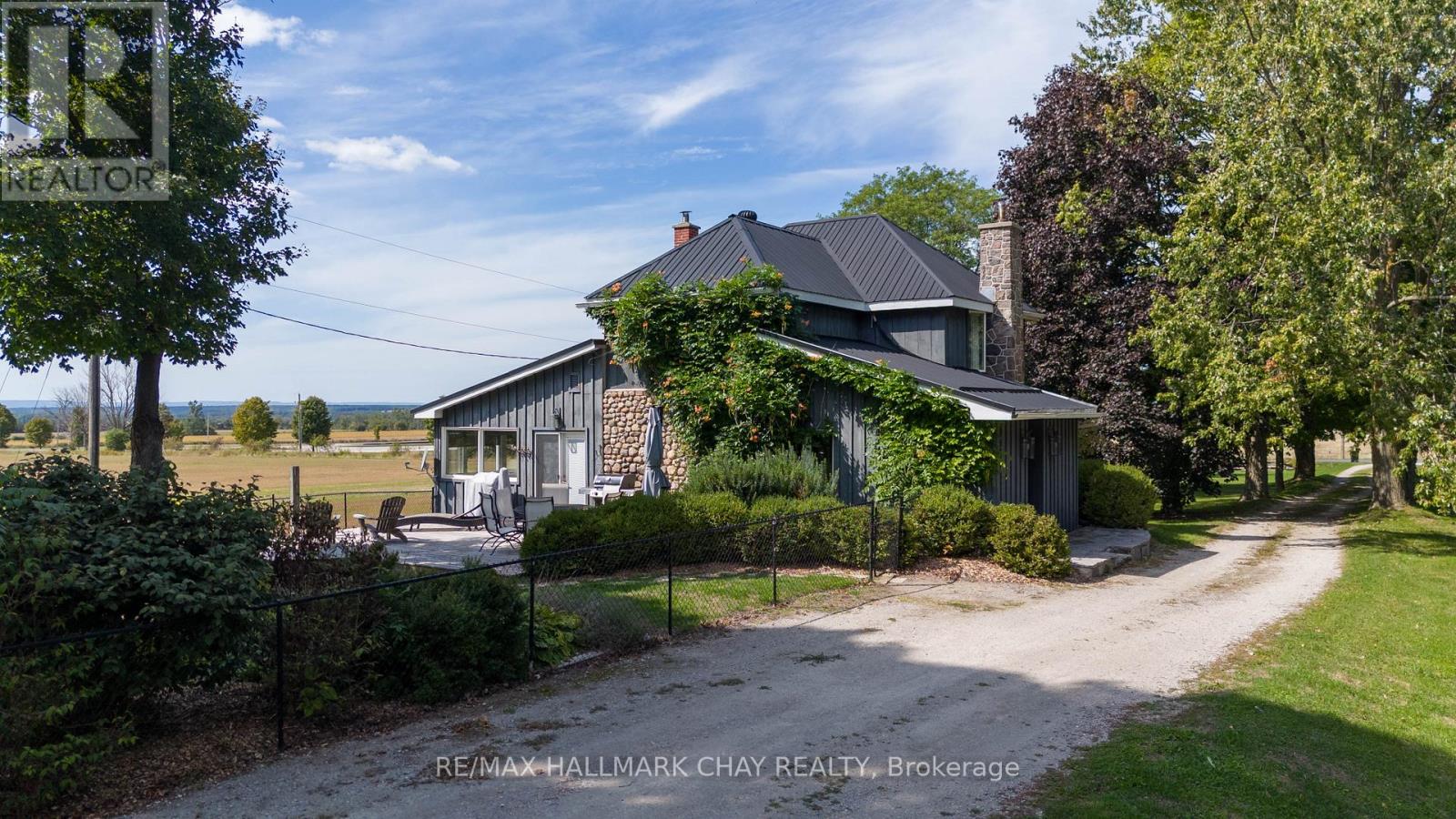 2473 RONALD ROAD - 5