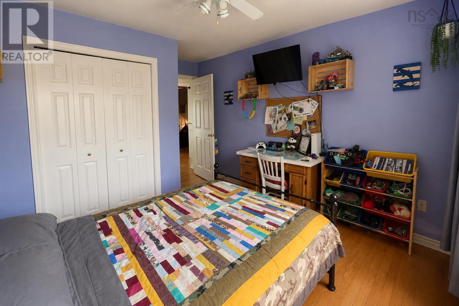 Property 23 of 42 of 20 Heather Court