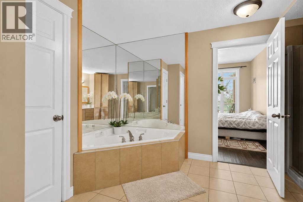 #7305 14 Hemlock Crescent SW - 27