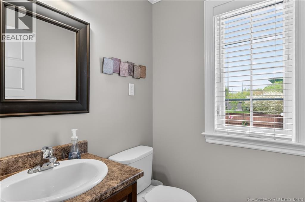5 Blackstone Drive - 27