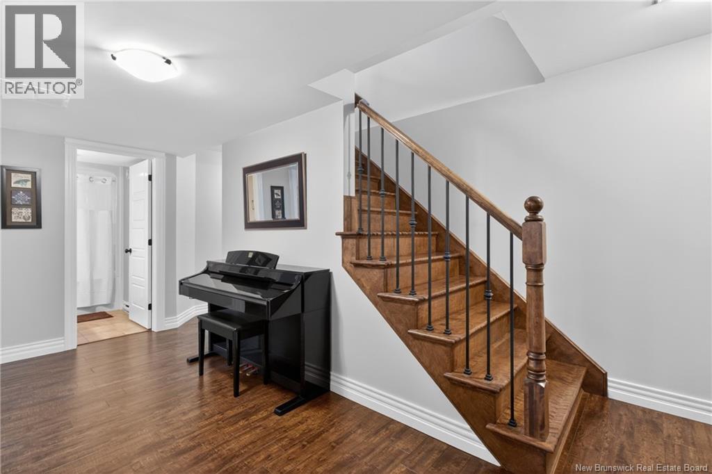 5 Blackstone Drive - 40