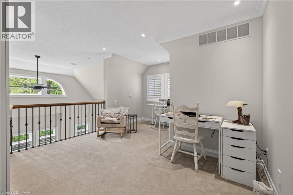 3 SIMS ESTATE Place Unit# 11, Kitchener, Ontario, N2A0A5 — Photo 46