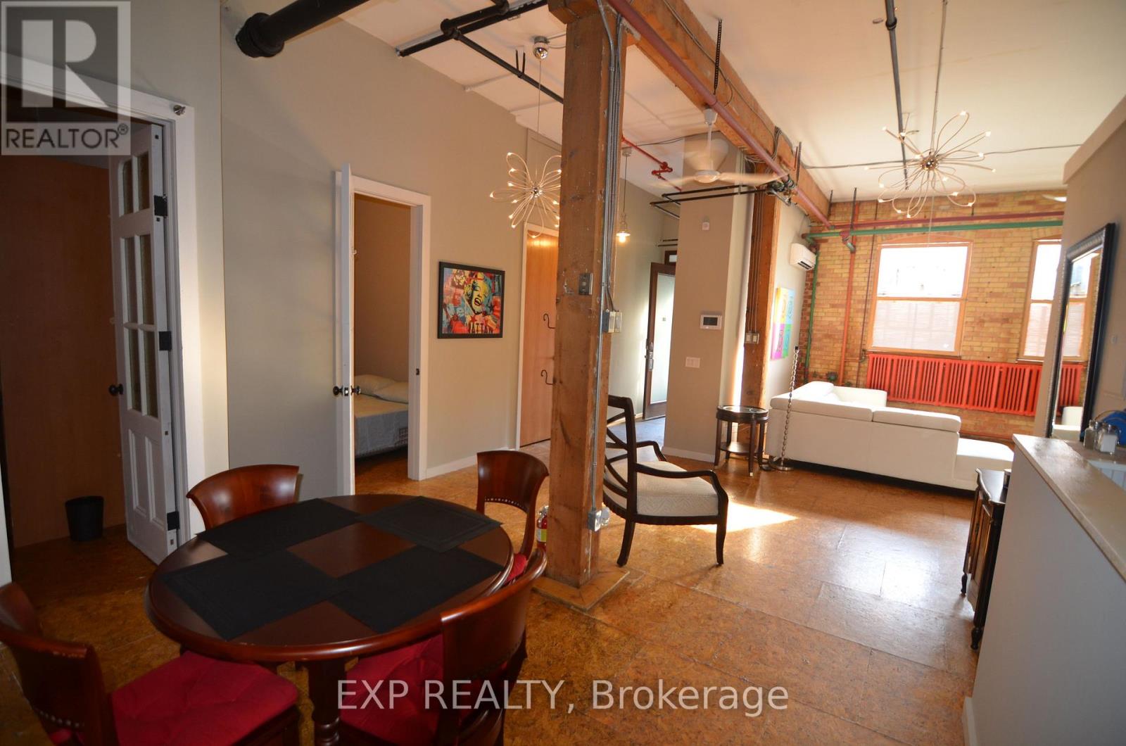 2480 DUNDAS STREET W - 28
