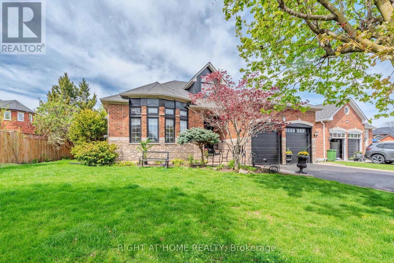 57 KIRKWOOD CRESCENT - Image 2