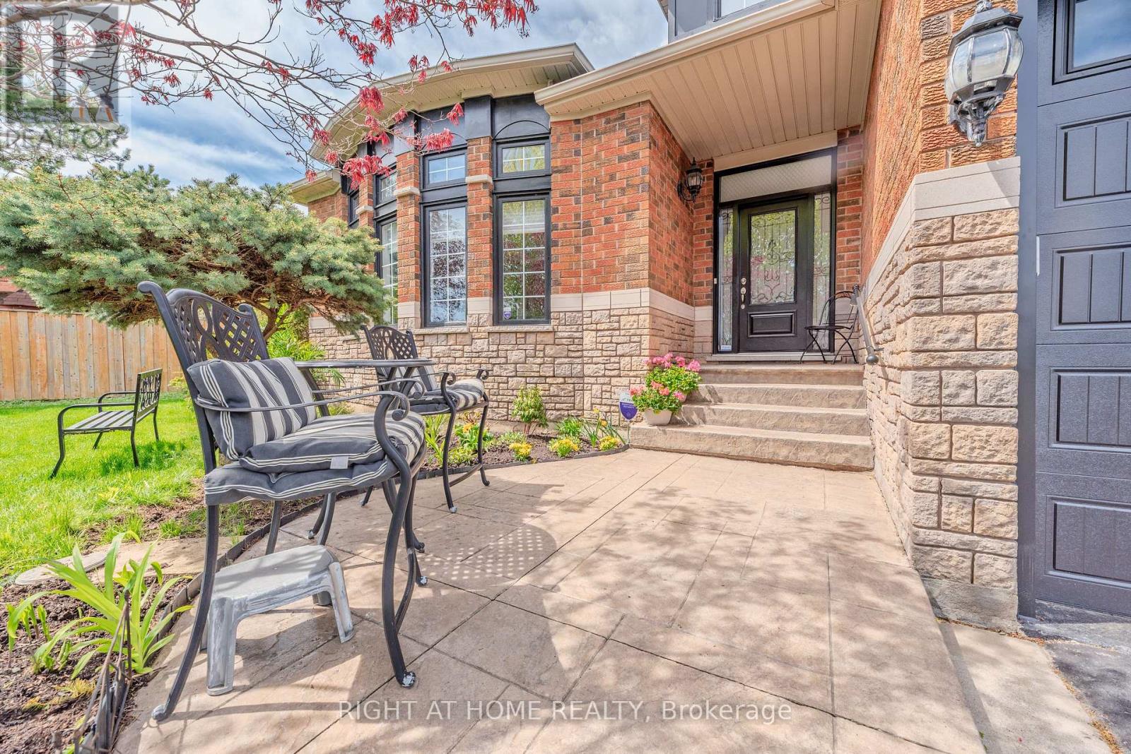 57 KIRKWOOD CRESCENT - Image 3