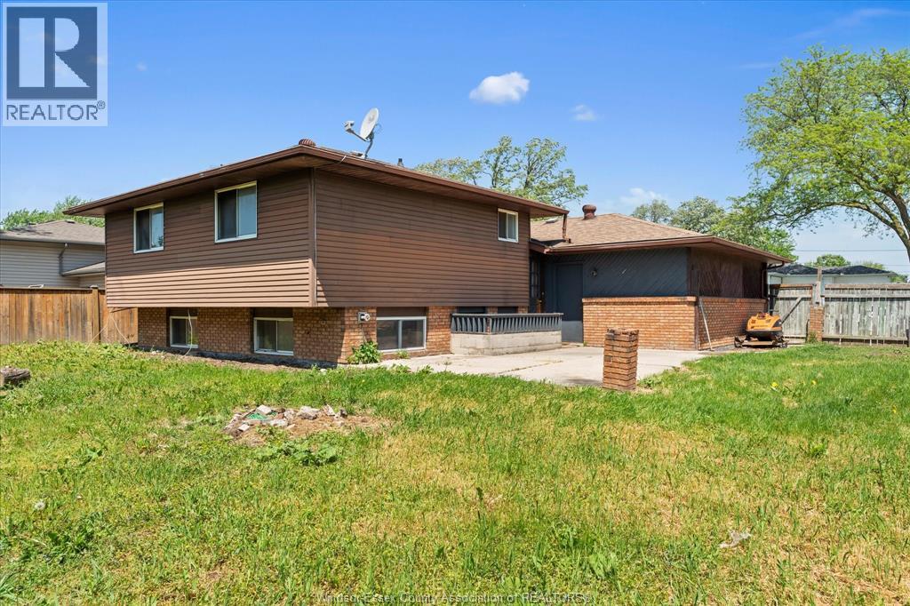 12249 PAPINEAU COURT, Tecumseh, Ontario, N8N3B5 — Photo 25
