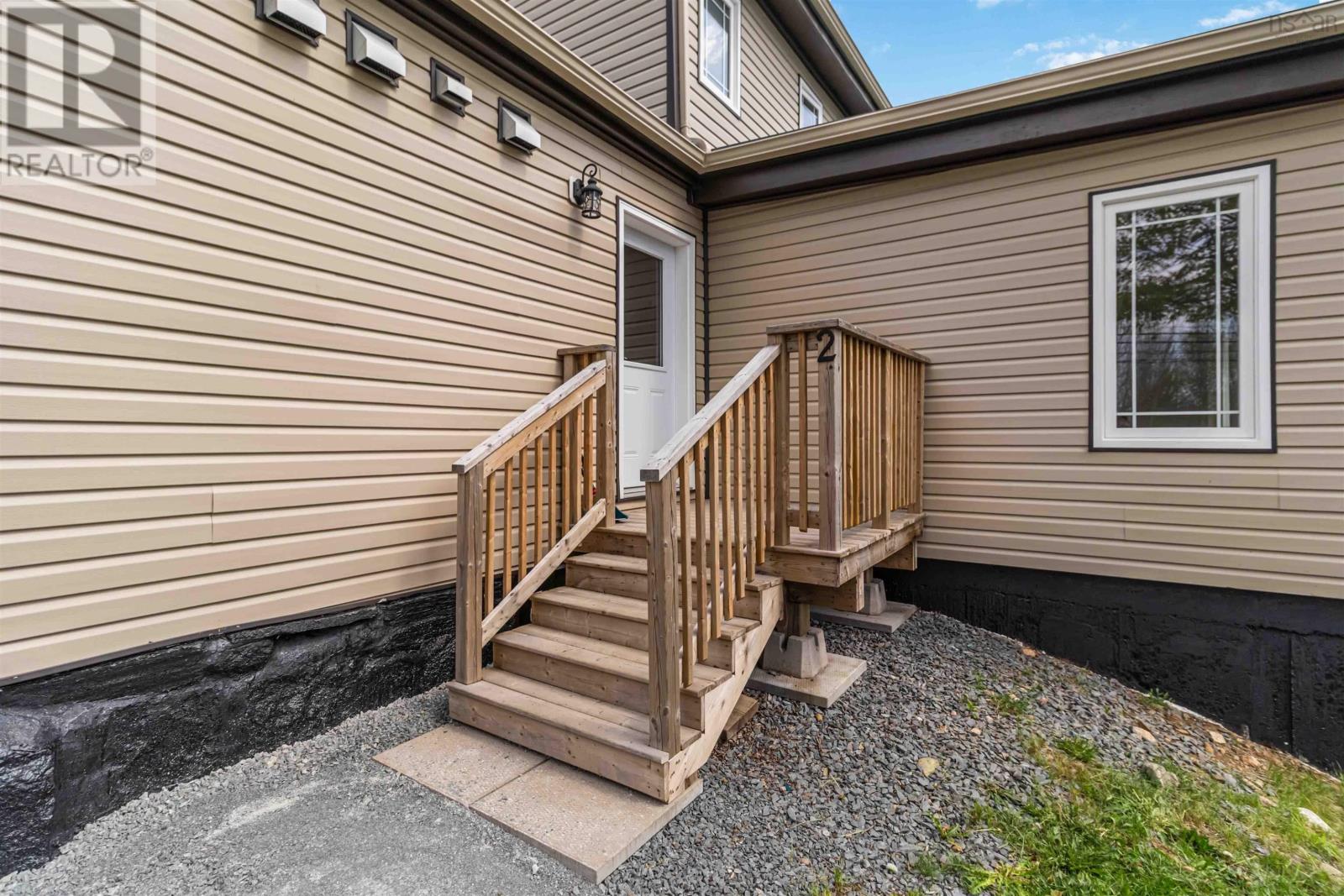 Property 28 of 49 of 42 Cornwall Road