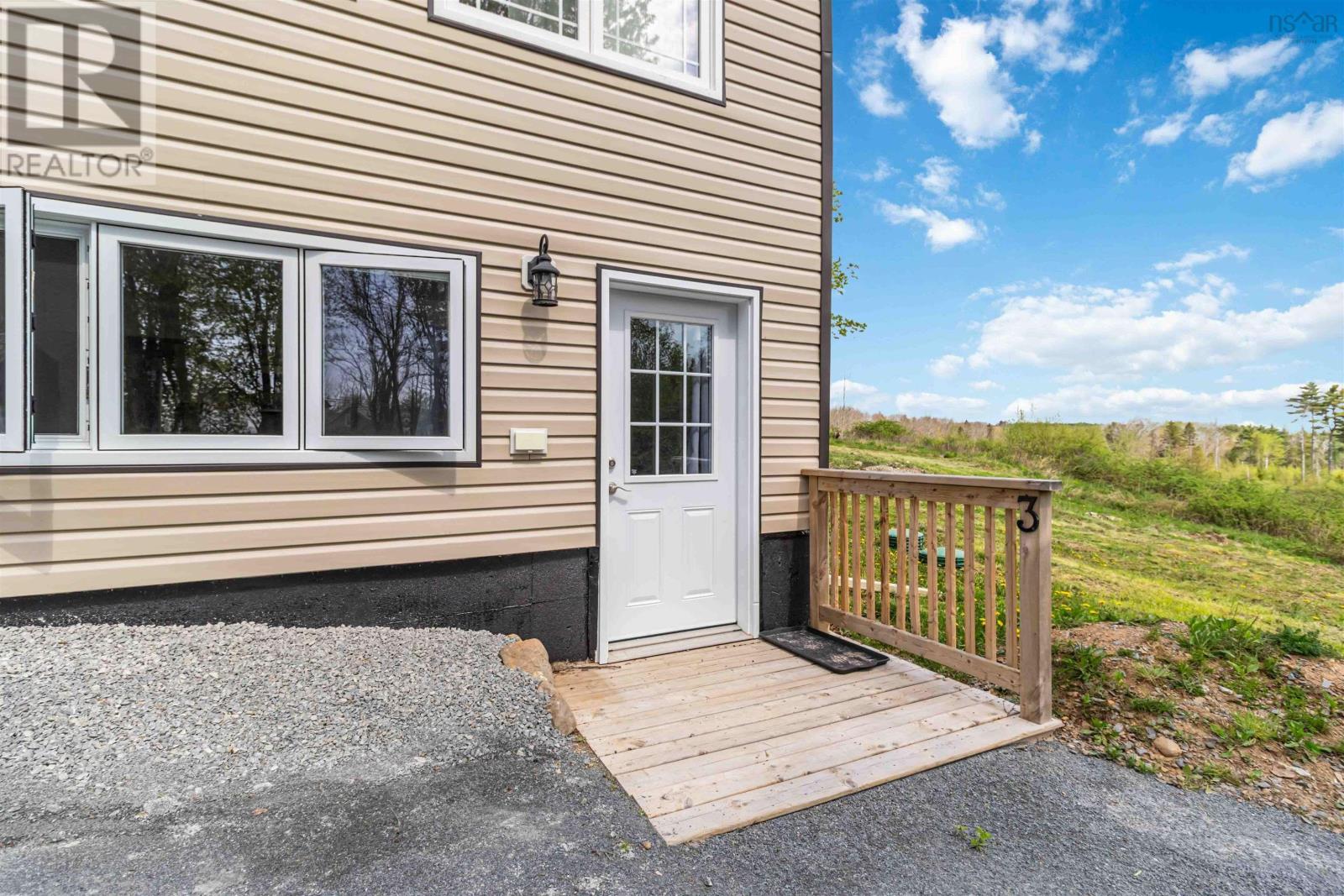Property 34 of 49 of 42 Cornwall Road