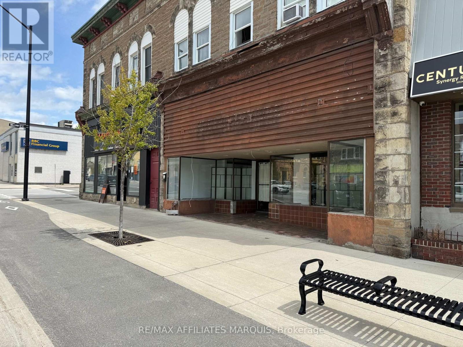 25 BECKWITH STREET N, Smiths Falls — photo 2