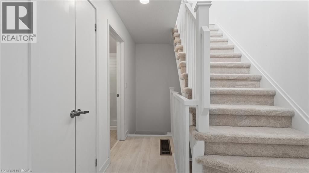 1121 COOKE Boulevard Unit# 21, Burlington, Ontario, L7T0C3 — Photo 20
