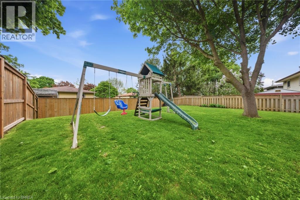 23 MYRTLEVILLE Drive, Brantford, Ontario, N3V1B8 — Photo 38