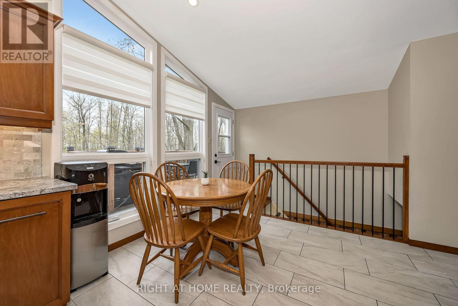 315 FELTON CRESCENT - 10