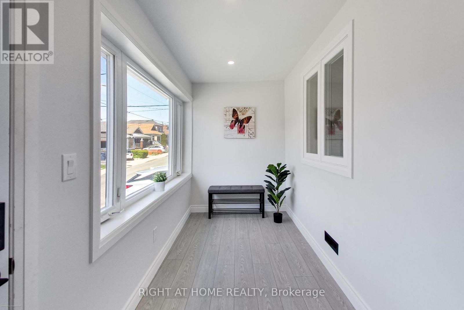 259 ROBINA AVENUE - 8