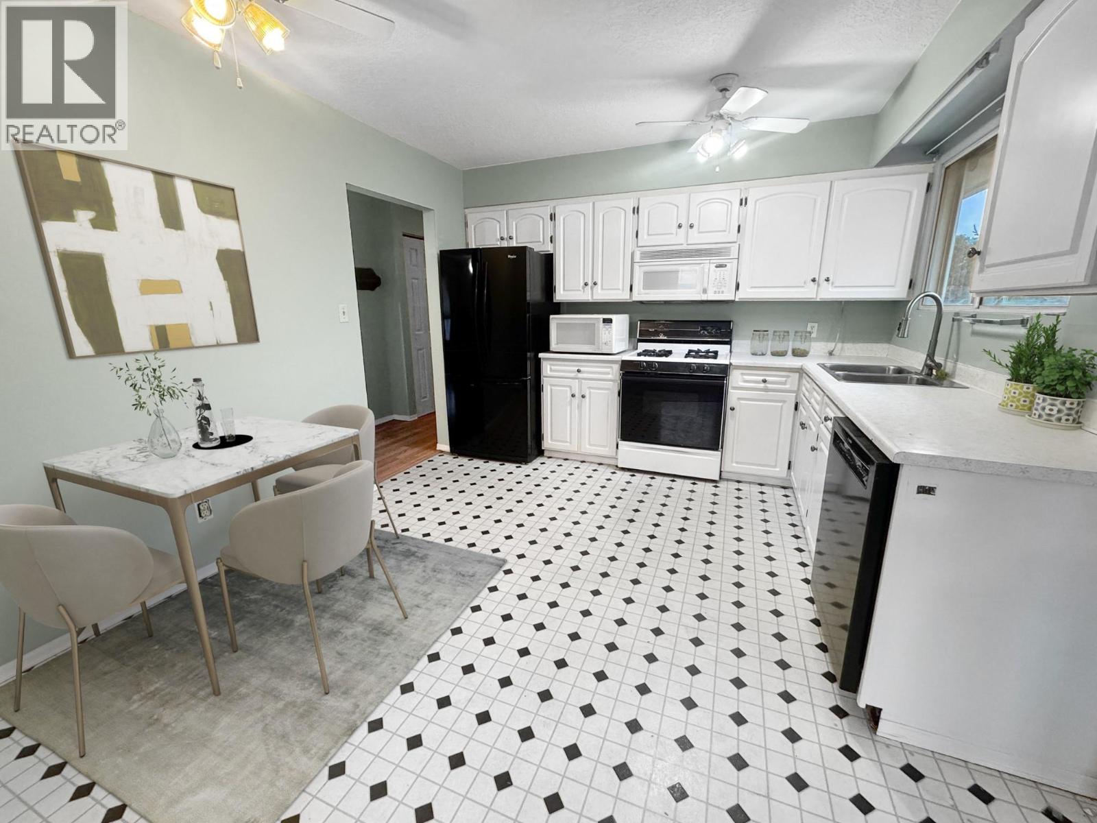 2402 Clapperton Avenue - 3