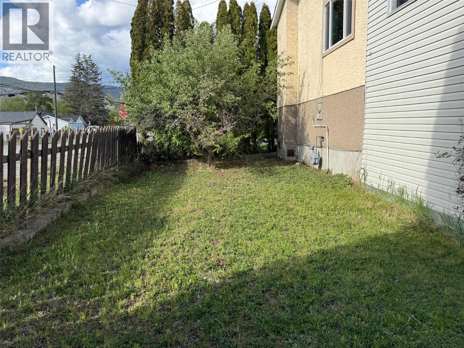 2402 Clapperton Avenue - 20