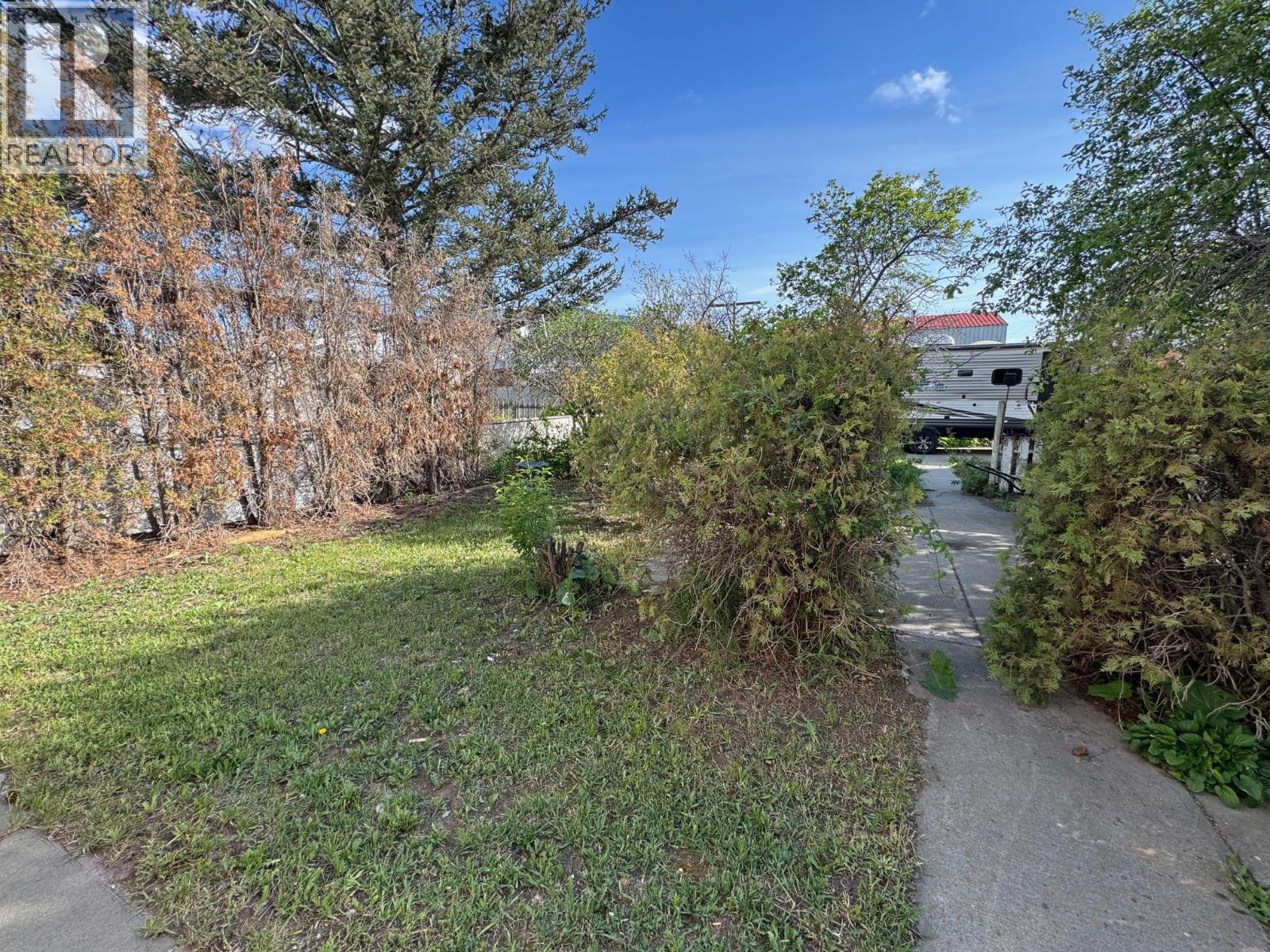 2402 Clapperton Avenue - 17