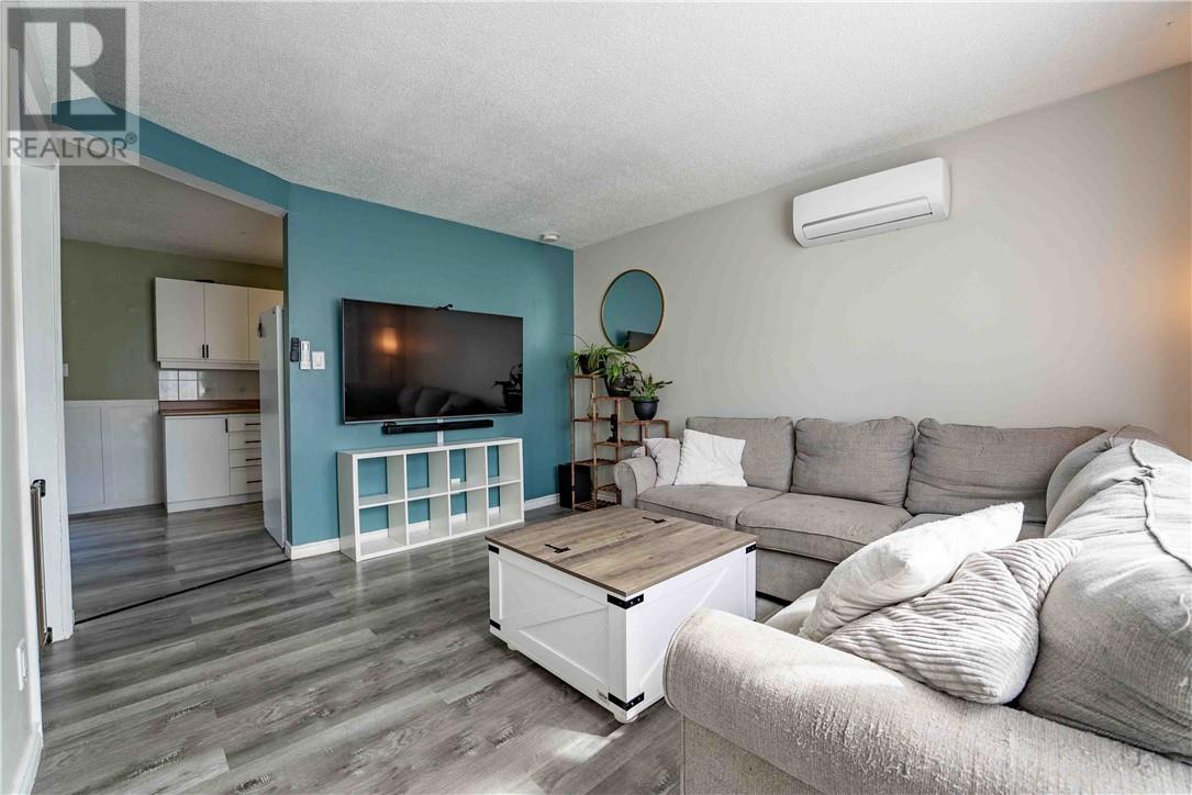 800 Cambrian Heights, Sudbury, Ontario, P3C5L8 — Photo 5