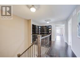2479 Gateshead Common, Oakville, ON L6M0S2 Photo 16