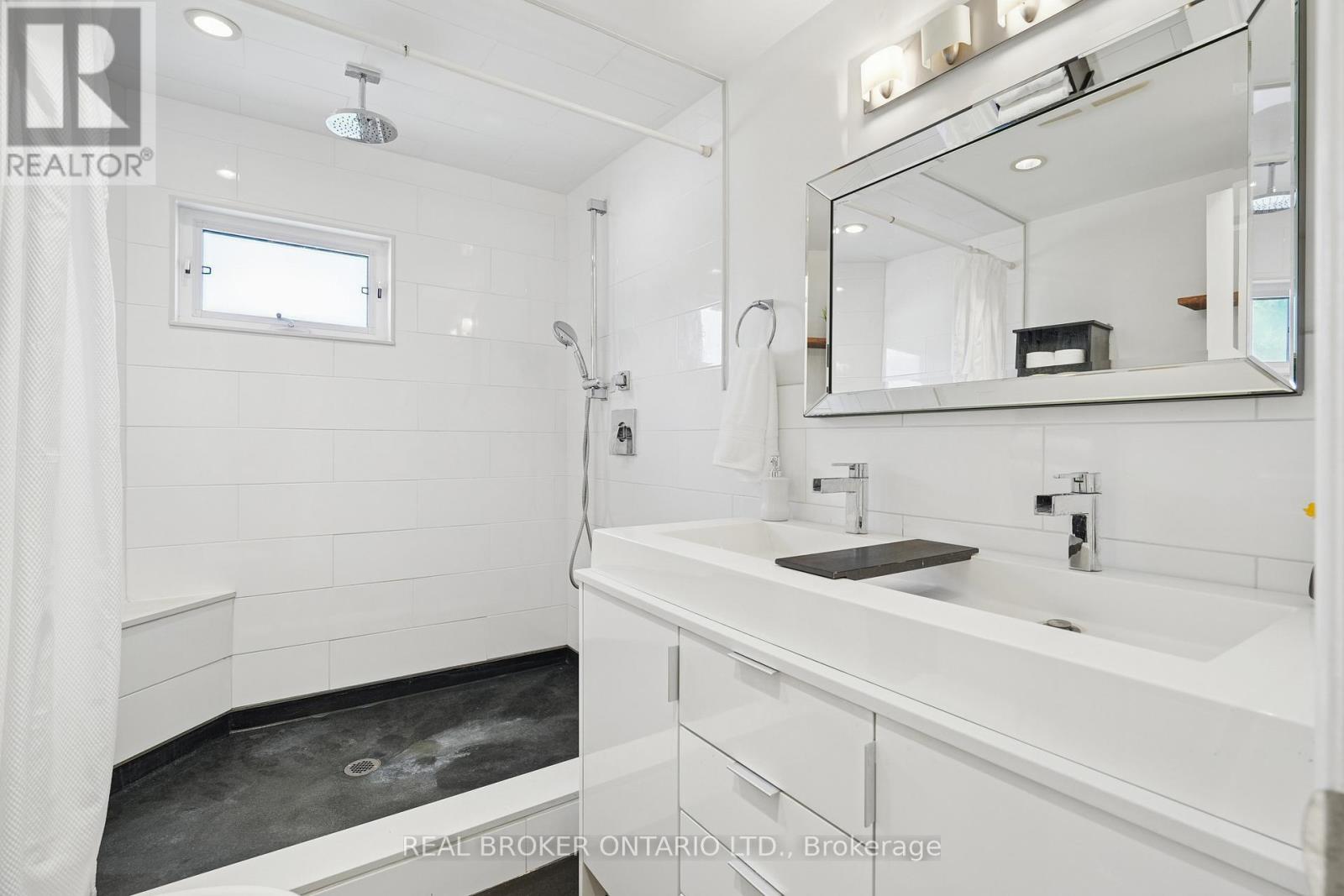 2055 EMBLETON ROAD - 20