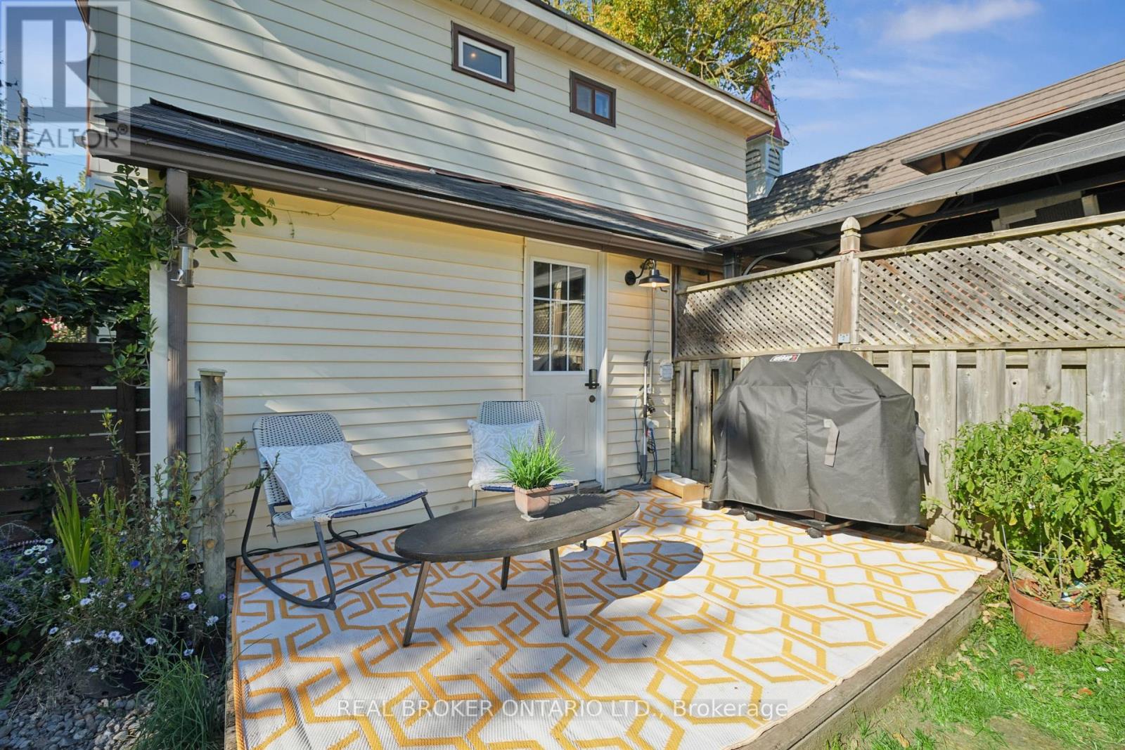 2055 EMBLETON ROAD - 30
