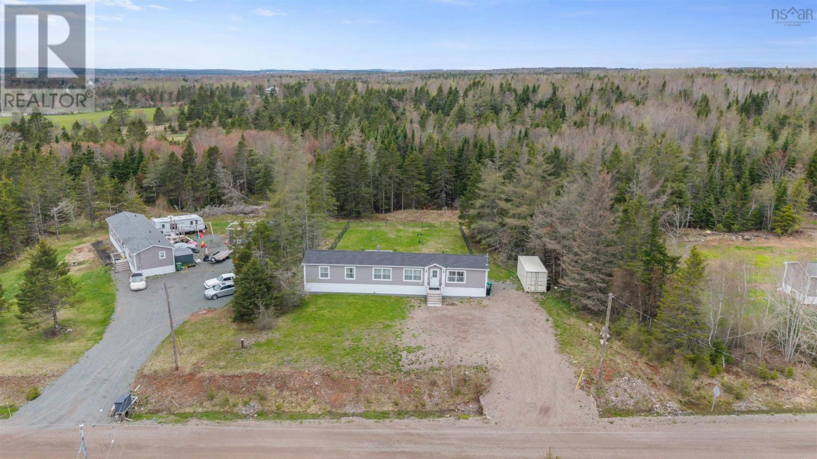 95 LORNADA Drive - 3