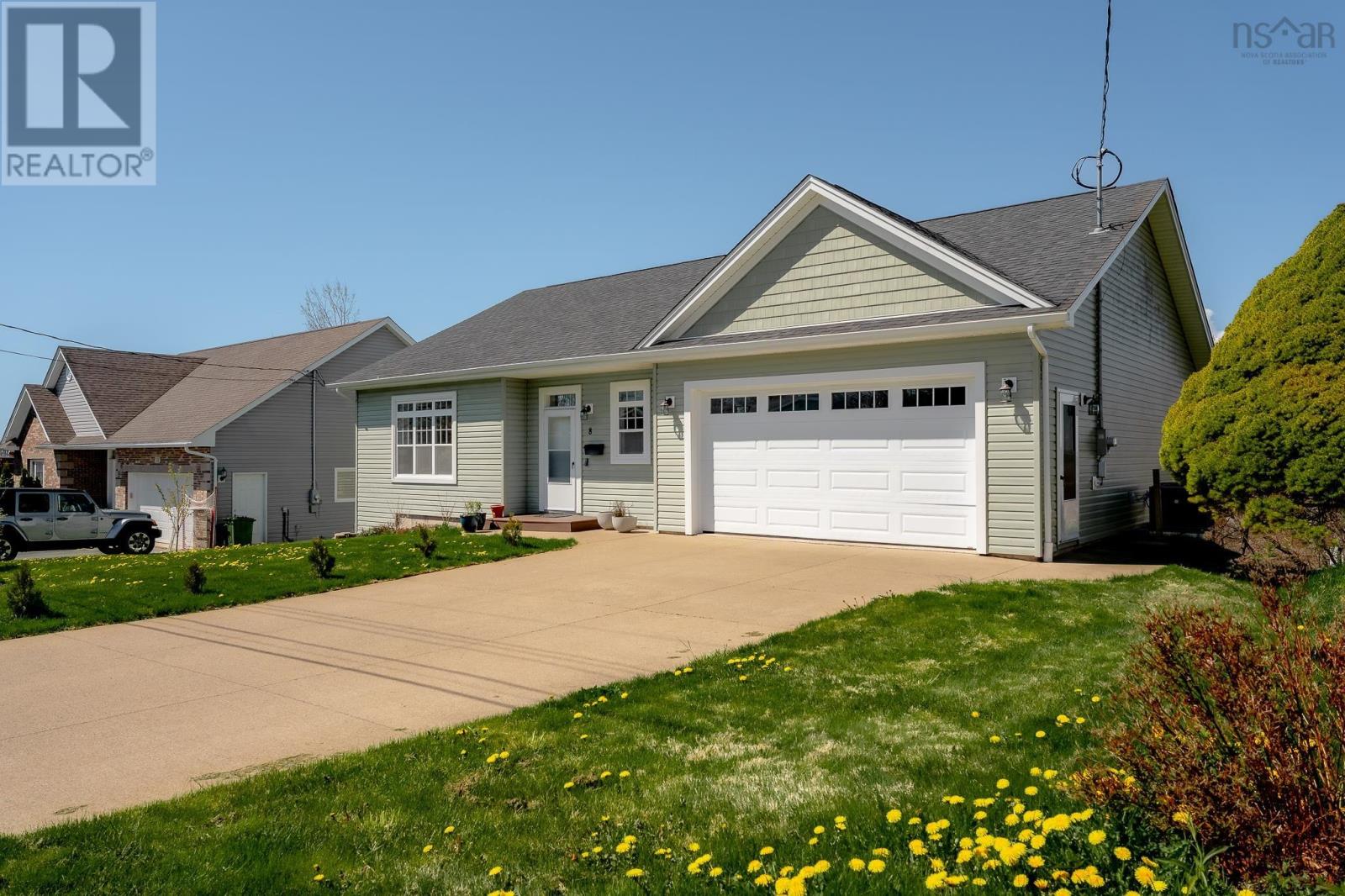 Property photo of 8 Alpine Drive