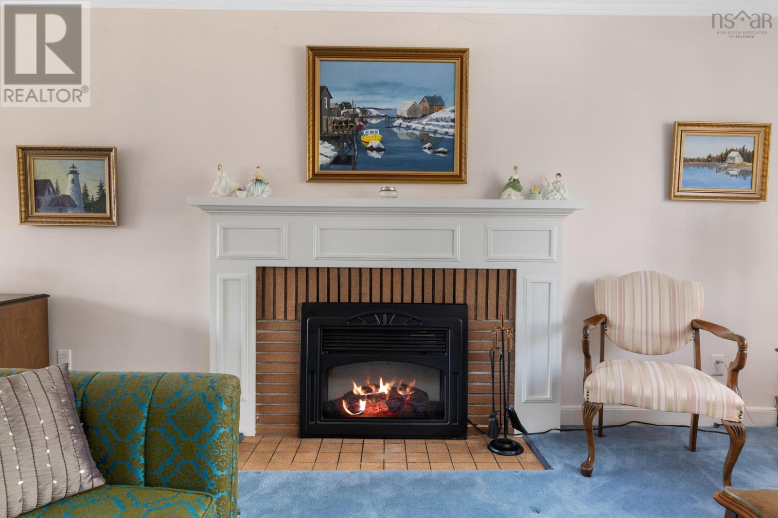 Property 33 of 39 of 102 Torrington Drive