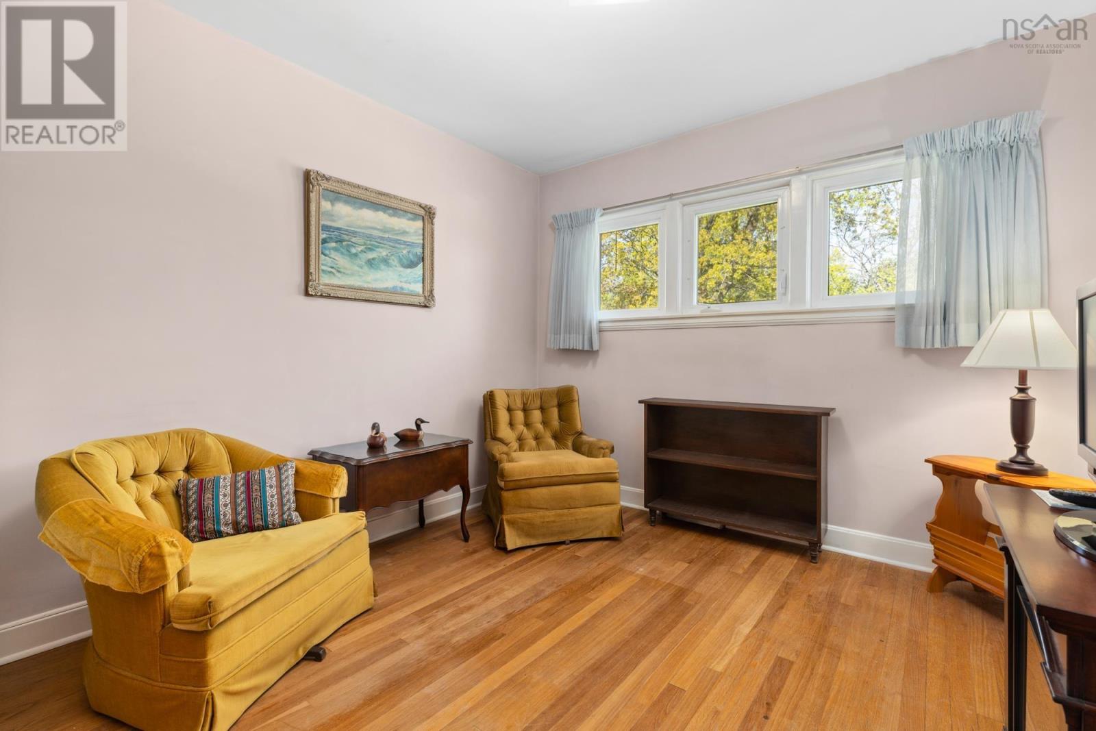 Property 32 of 39 of 102 Torrington Drive