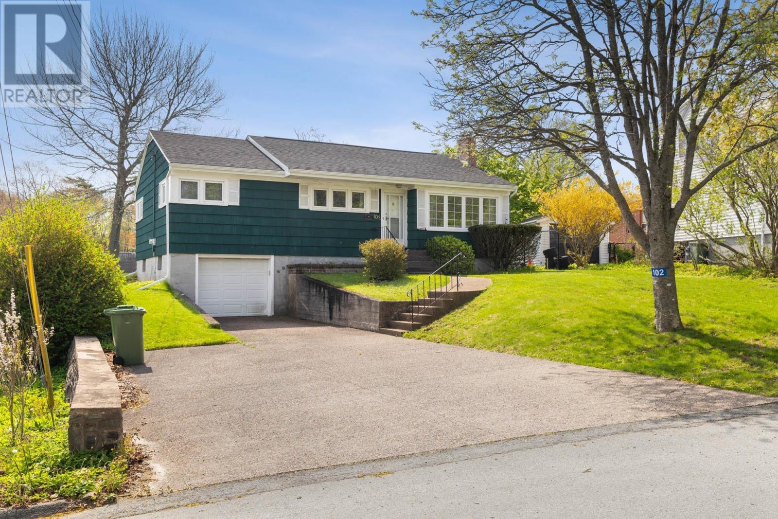 102 Torrington Drive - 3