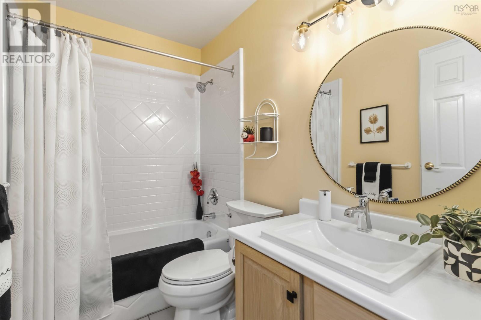 Property 34 of 50 of 21 Forestside Crescent