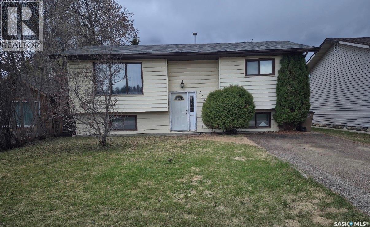 114 7th AVENUE S - 3