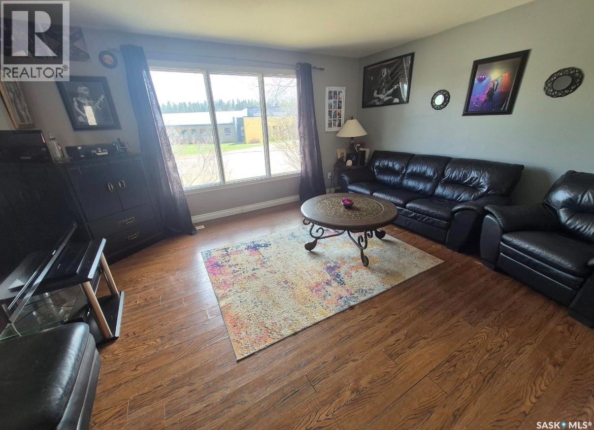 114 7th AVENUE S - 5