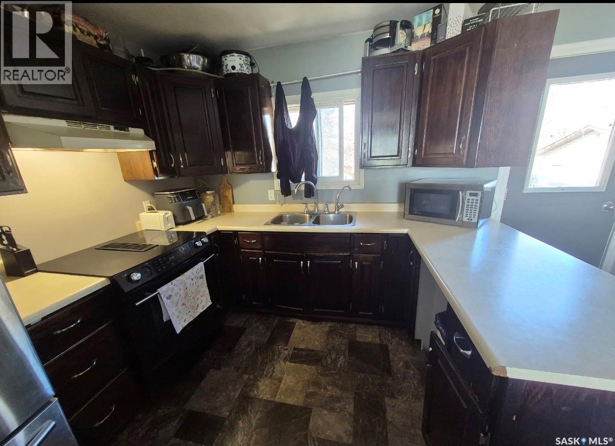 114 7th AVENUE S - 9