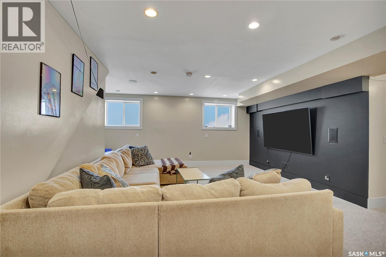 752 Reddekopp DRIVE - 23