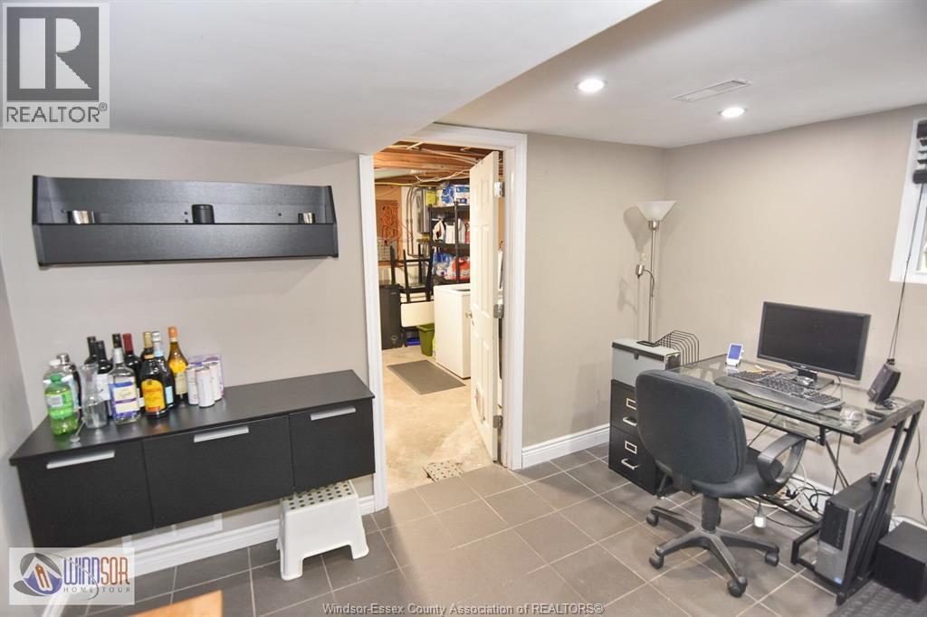3165 VIRGINIA PARK AVENUE, Windsor, Ontario, N9E2C1 — Photo 37