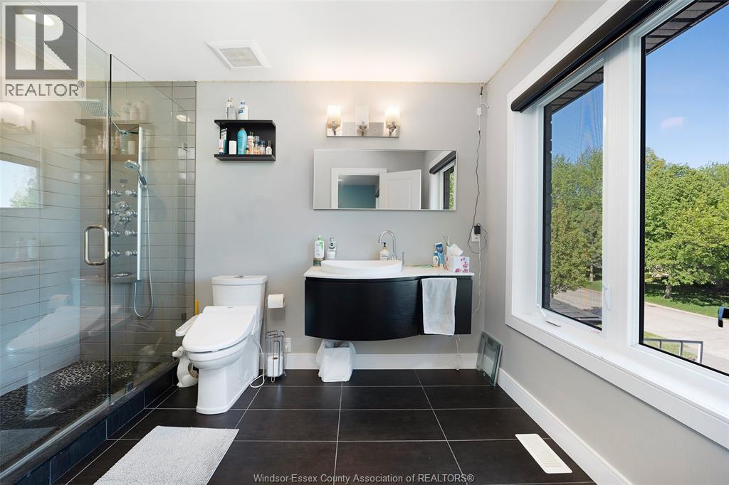 4395 Centre Lake - 23