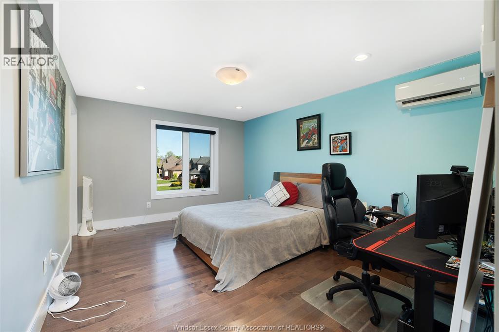 4395 Centre Lake - 22