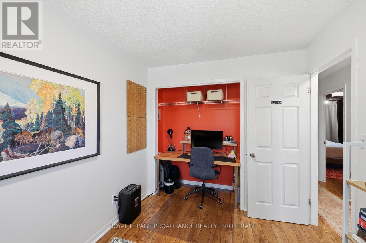 30 BARKER DRIVE - 27