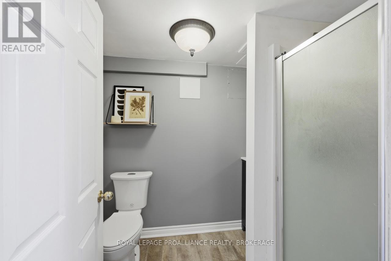 30 BARKER DRIVE - 31