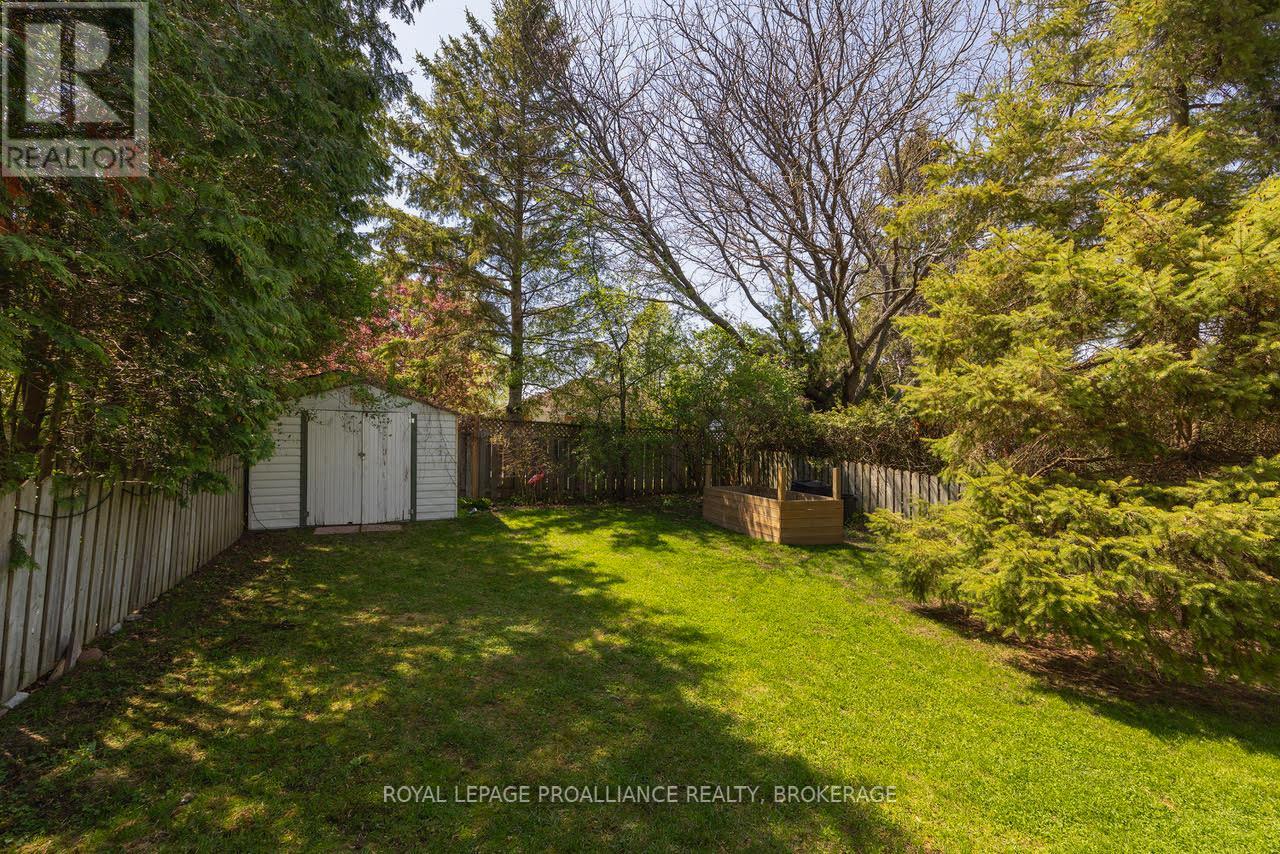 30 BARKER DRIVE - 33