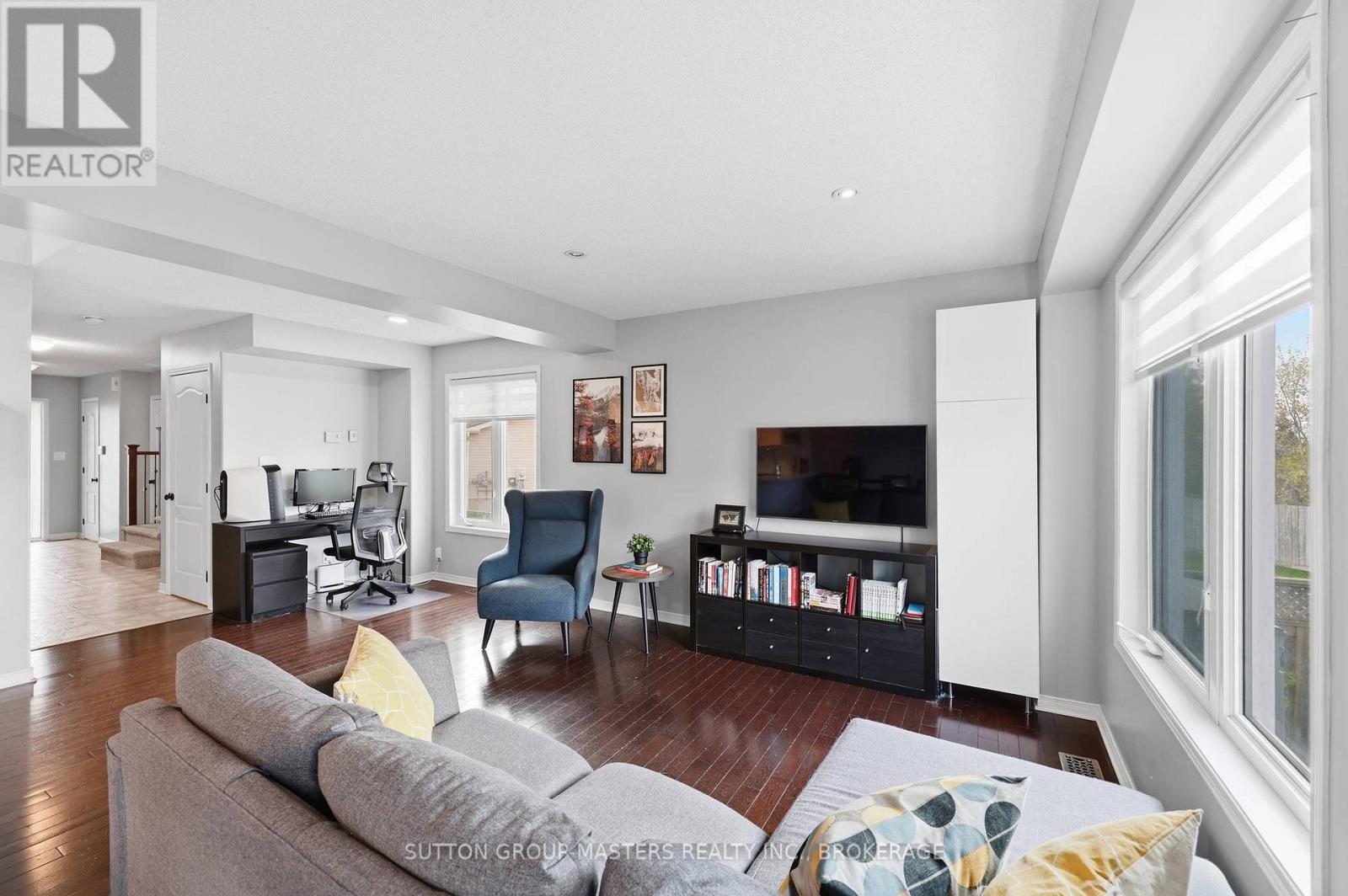 1596 CRIMSON CRESCENT - 20