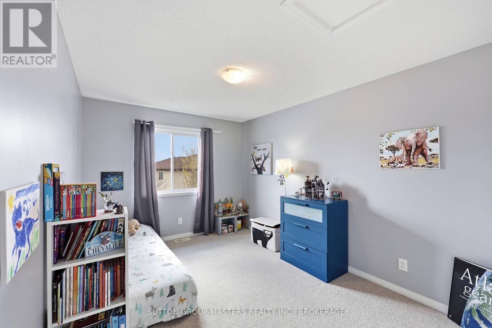 1596 CRIMSON CRESCENT - 31