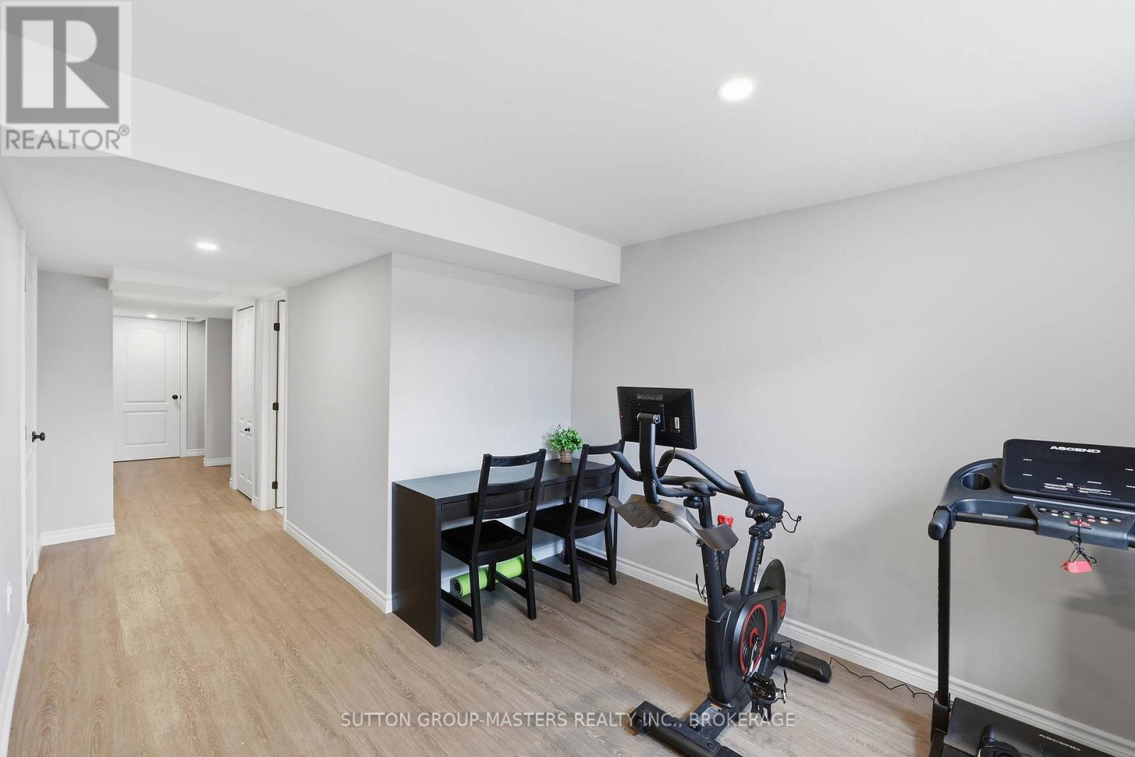 1596 CRIMSON CRESCENT - 38